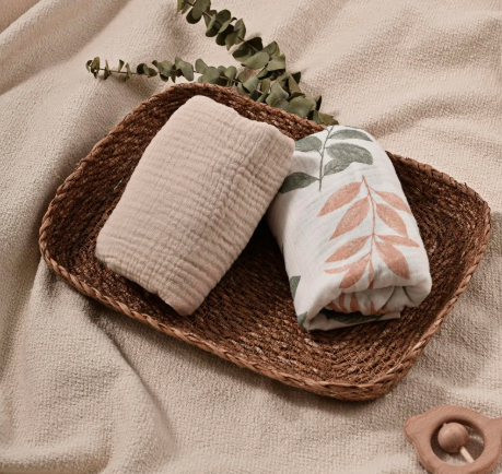 Berry Muslin Bassinet Sheets