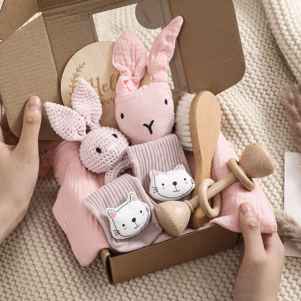 Bebeau Newborn Gift Set- PINK (7 piece set)