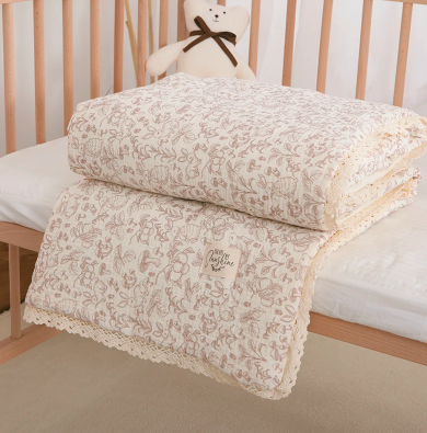 BlossomDream Winter Muslin Comforter
