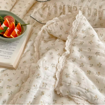 BlossomDream Winter Muslin Comforter